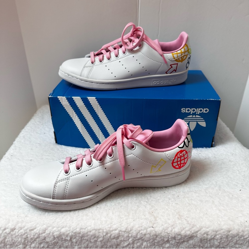 Women’s Adidas Stan Smith Shoes